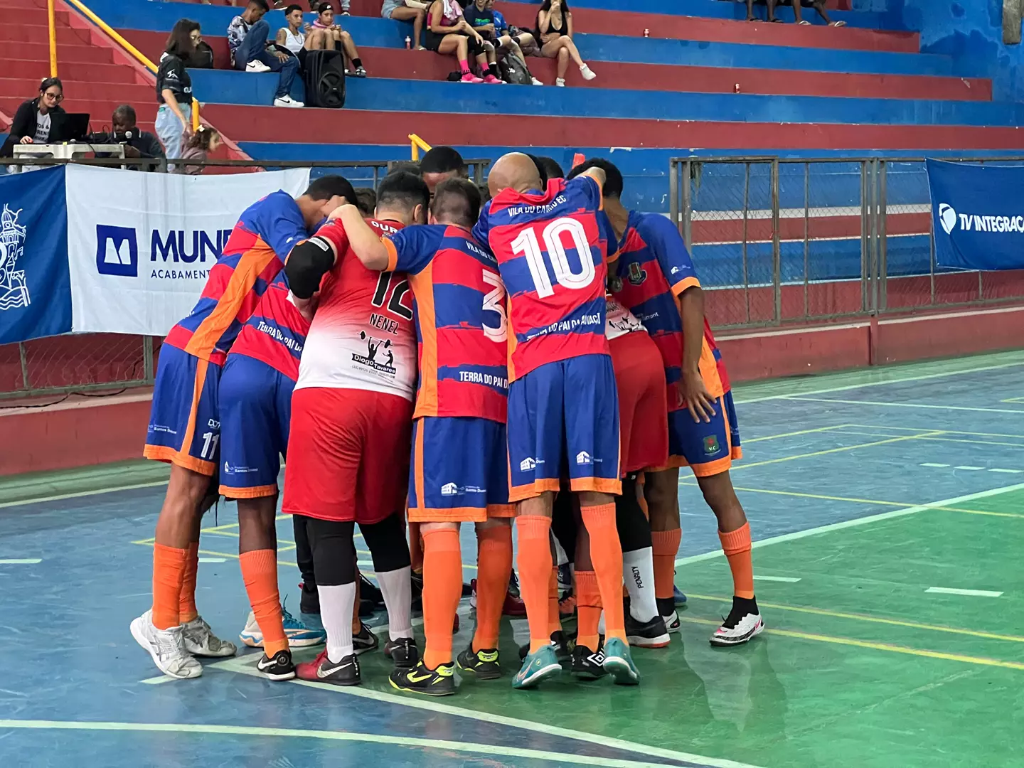 Vídeo: veja como foi a abertura da Copa Integração de Futsal em Santos Dumont